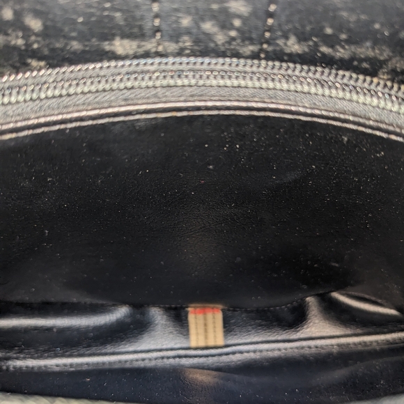 Burberrys | Vintage Horseferry Half Moon Nova Check Shoulder Bag - Picture 9 of 9